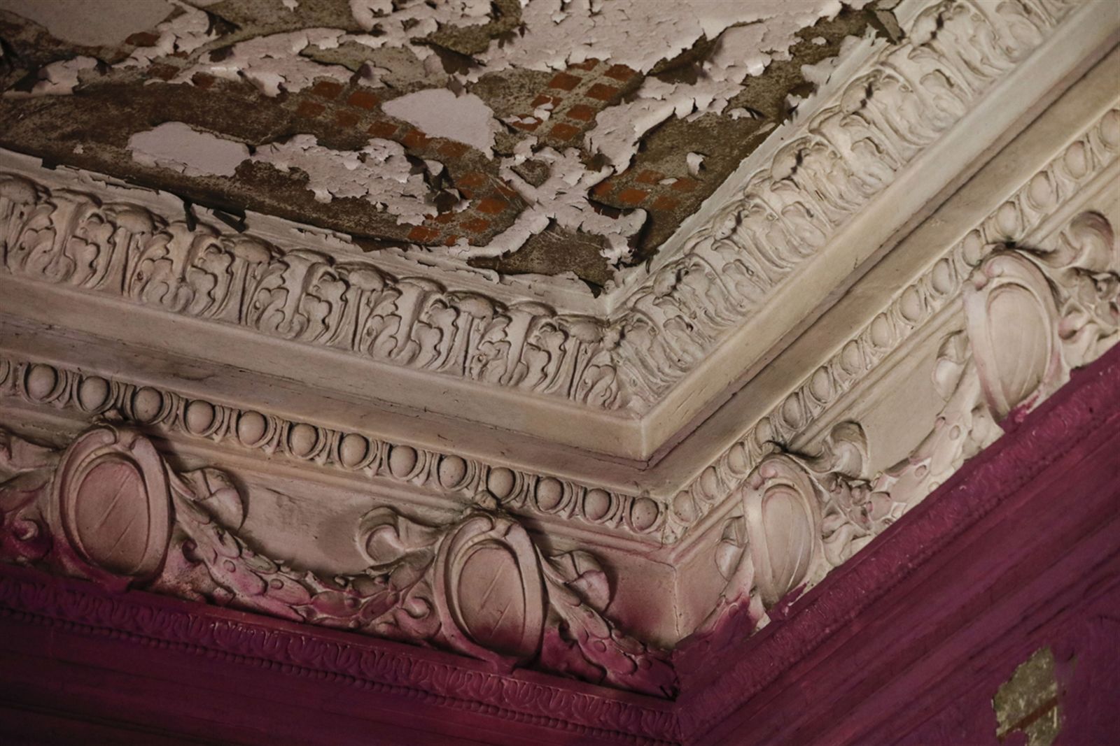 A Closer Look: The once-splendid Beaux-Arts Broadway Theatre
